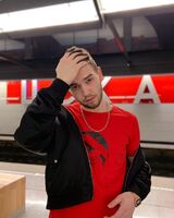 Артур Нугманов