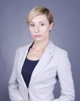 Анна Безменова
