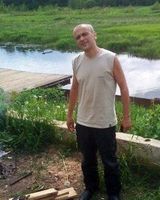 Виталий Шаров