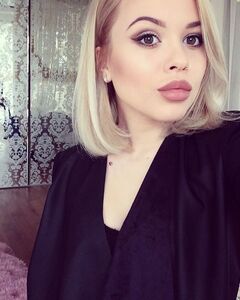 Соня Титова