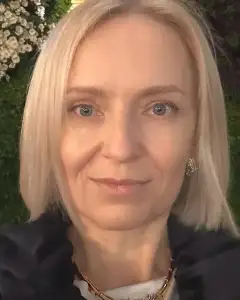 Елена Яковлева