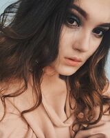 Александра Колесникова