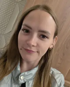 Екатерина Шерстнева