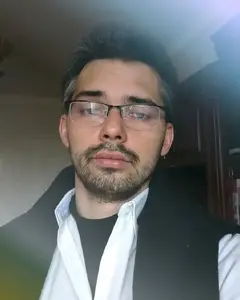 Виталий Шубин