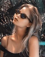 Полина Дисон