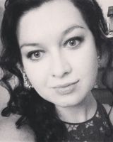 Яна Толстова