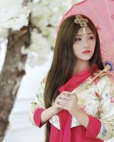 Лена Матпиенко