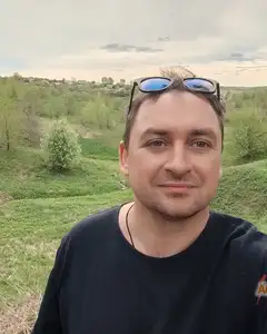 Дмитрий Сергеев