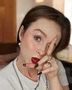 Anastasya Lunn