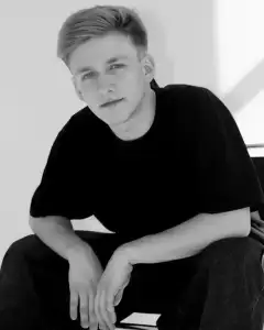 Дмитрий Тегниряднов
