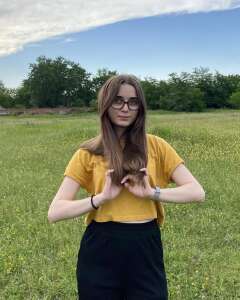 Элина Шугушева