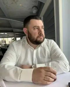 Роман Якубов