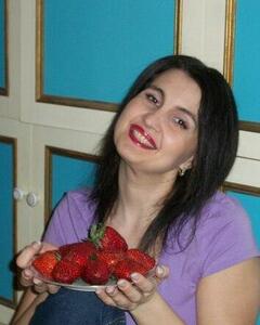 Елена Калянова