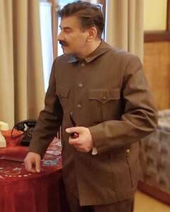 Станислав Чапаров