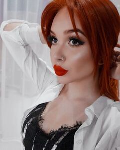 Александра Годунова