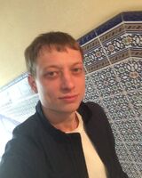 Александр Ефремов