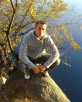 Артём Емельянов