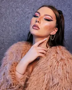 Екатерина Азарова
