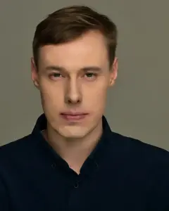Денис Калитвинцев