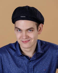 Денис Колесников