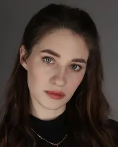 Алина Павлючкова