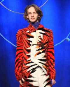 Владимир Иванов