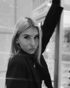 Таня Баталова
