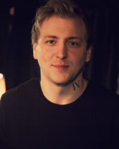 Дмитрий Хромых
