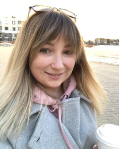 Яна Николаева