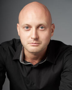 Александр Лебедев