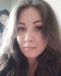 Анна Иванова