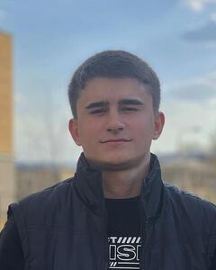 Сергей Леонов