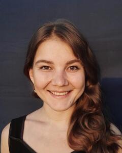 Анна Коньшина