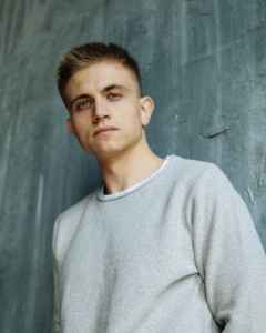 андрей евгеньев