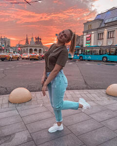 Анастасия Кузнецова