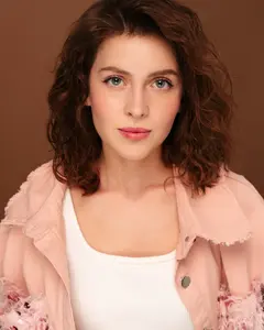 Анна Демешкина