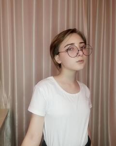 Ангелина Неверович