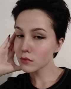 каролина искакова