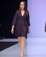 Анна Хотенова