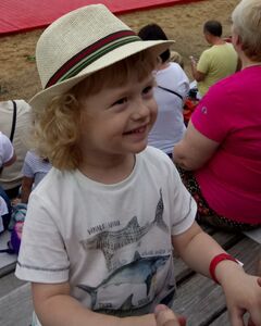 Александр Мазуров