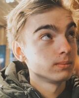 Василий Михайлов