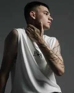 Илья Старцев