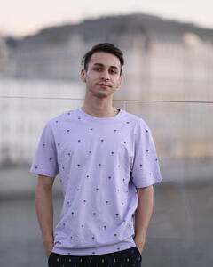 Лео Белашов