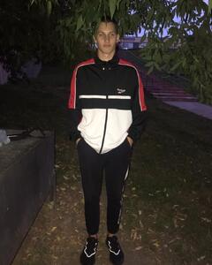 Олег Жаров