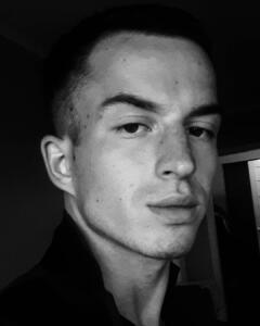 Никита Полынцев