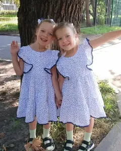 Арина и Мирослава 
