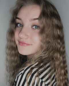 Юлия Головкова