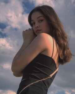 Дилана Лошадкина