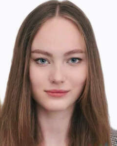 Анна Назаренко