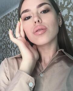 Алина Молодцова